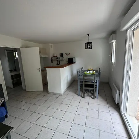 Holiday home De 6 Pers, 500m Plage. *