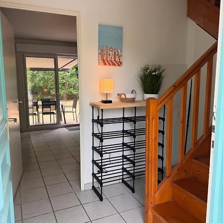 Holiday home De 6 Pers, 500m Plage. *