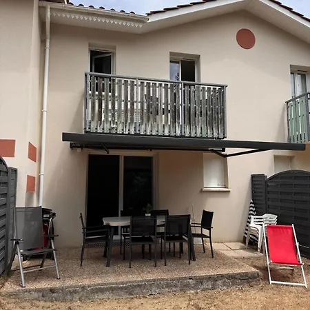 Vakantiehuis De 6 Pers, 500m Plage.